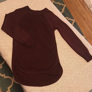 Maroon sweater